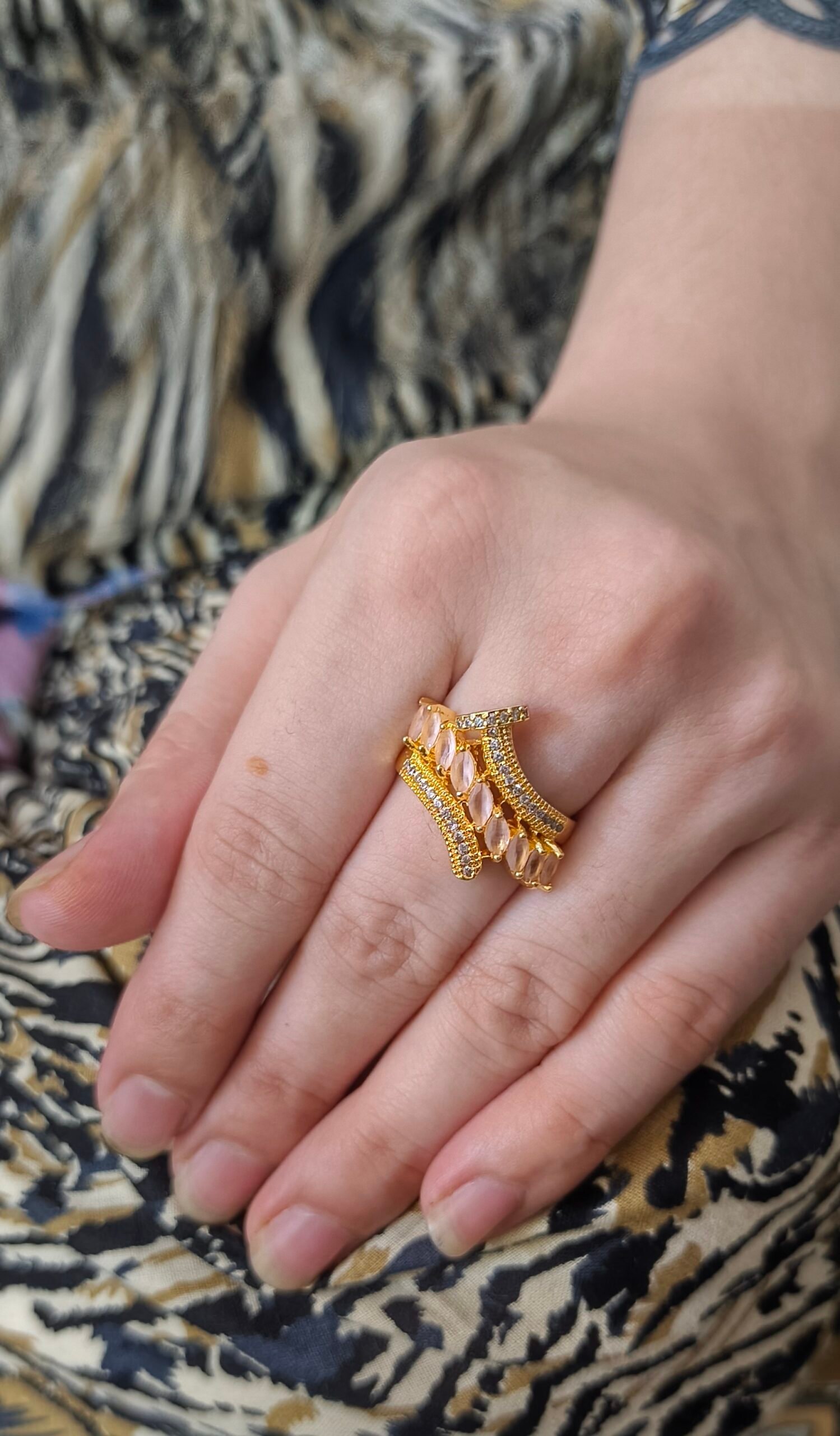 AD) Golden-Toned Pink Stone Adjustable Ring - Image 3