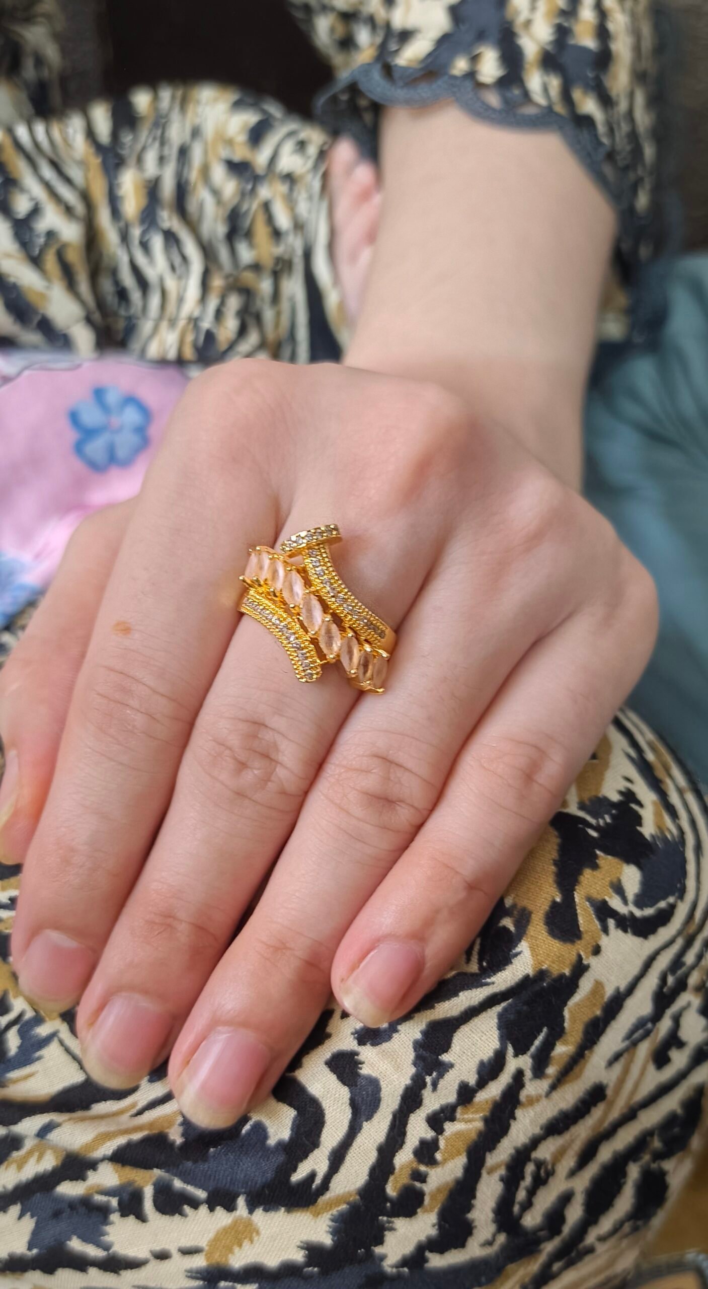 AD) Golden-Toned Pink Stone Adjustable Ring - Image 2